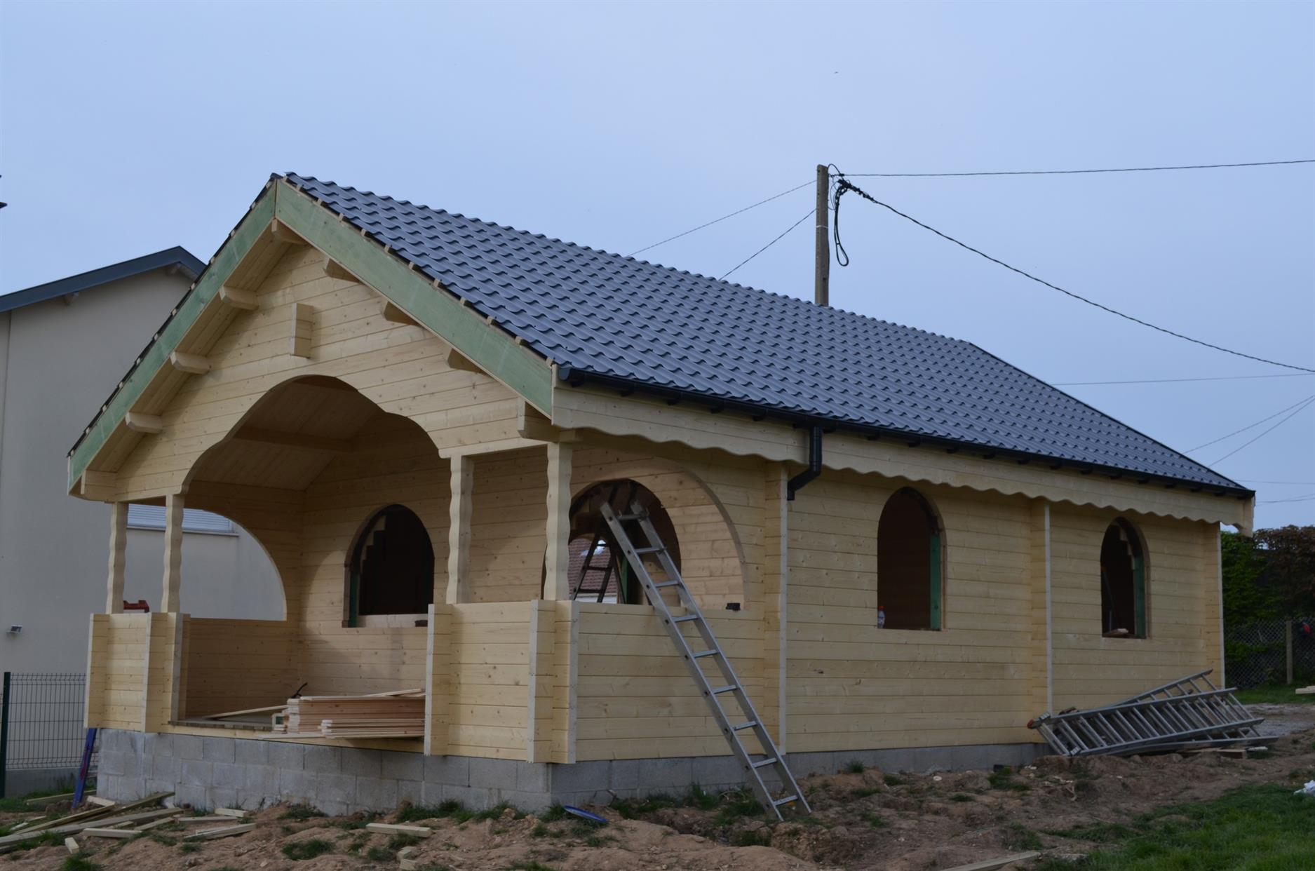 Chalet habitable en bois livré clé en main